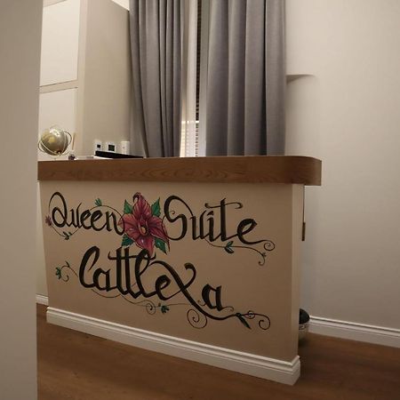 Queen Cattleya Suite Genoa Bagian luar foto