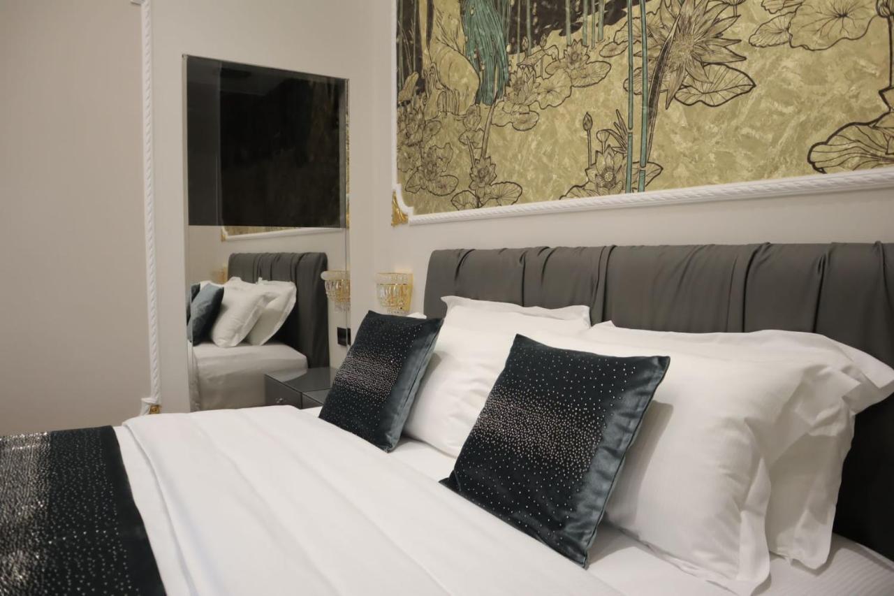 Queen Cattleya Suite Genoa Bagian luar foto