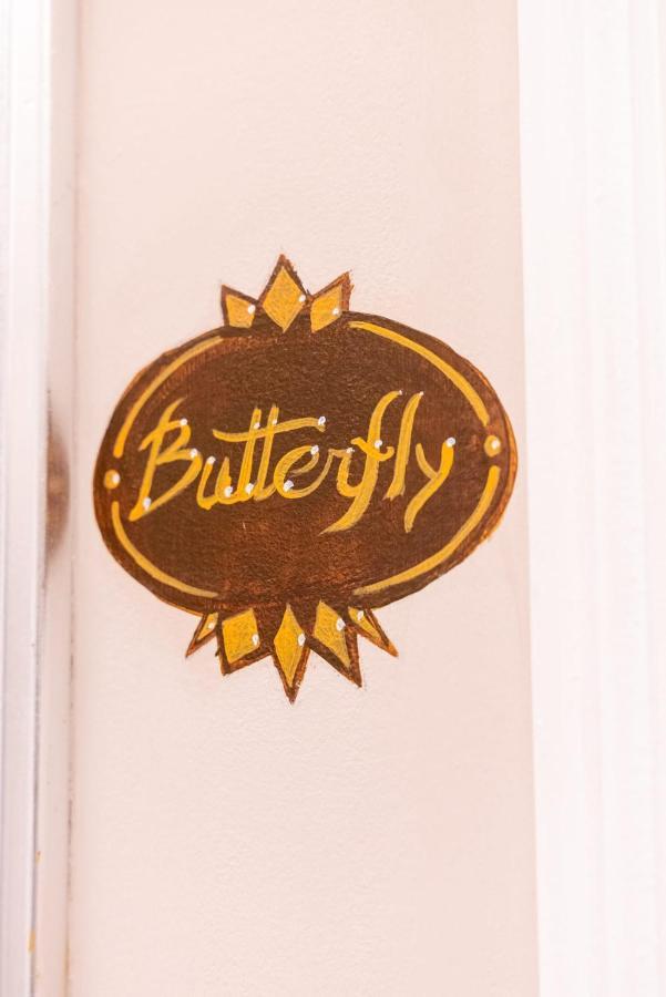 Queen Cattleya Suite Genoa Bagian luar foto