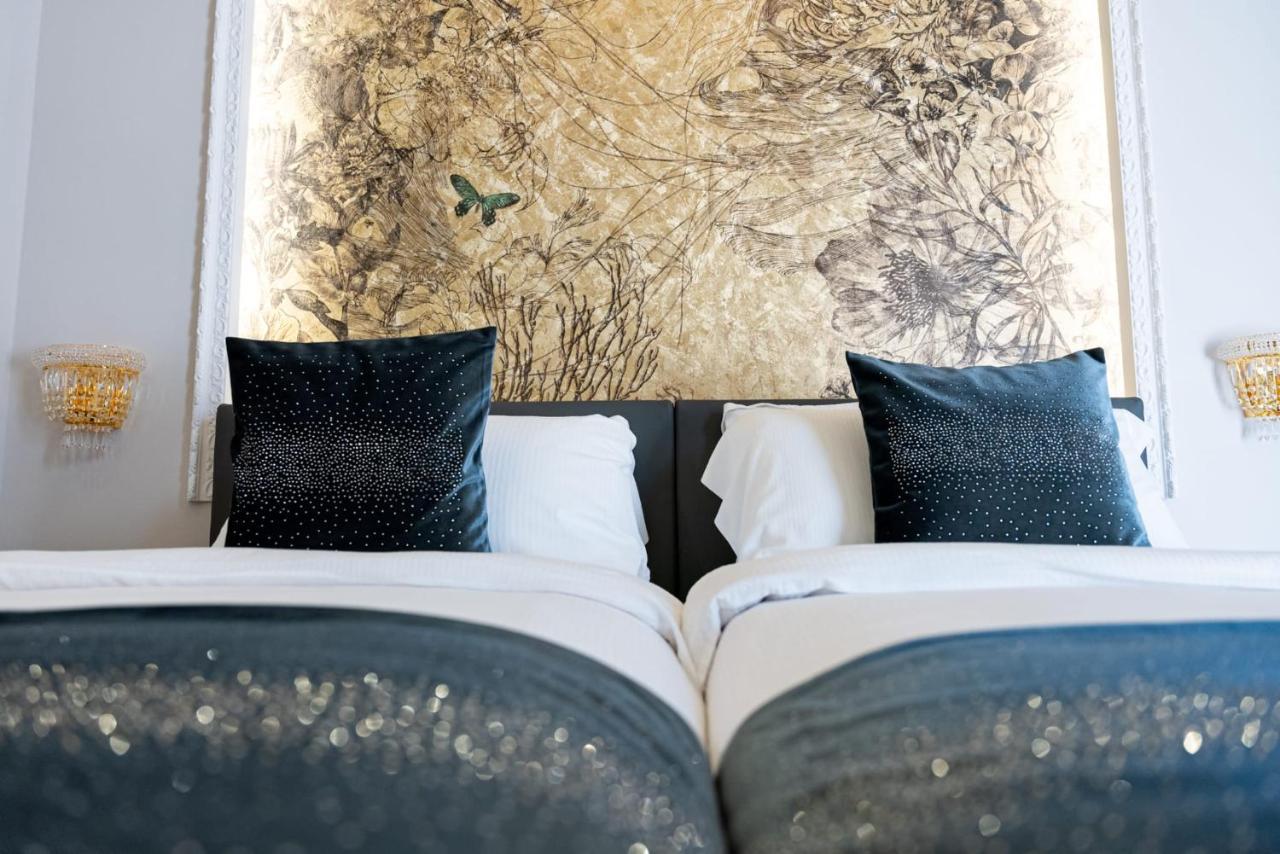 Queen Cattleya Suite Genoa Bagian luar foto